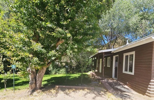 Glenwood Springs Cabin | Cabin 9 Cozy rustic w/Kitchen