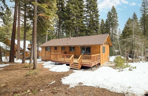 Carnelian Bay House | Cabin Adjacent to Forest Land, Wood Stove, Full Kitchen, Deck Pets Welcome!
