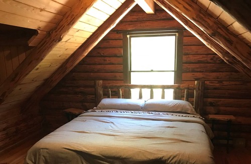 Henderson Cabin | CABIN AT KERR LAKE PRIVATE DOCK