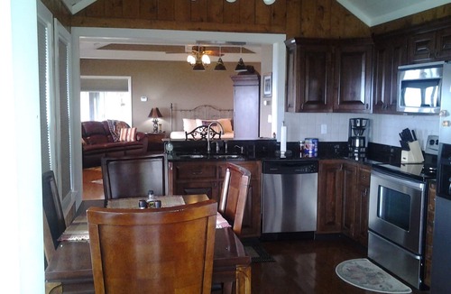 Lookout Mountain House | Cabin at the Ledge