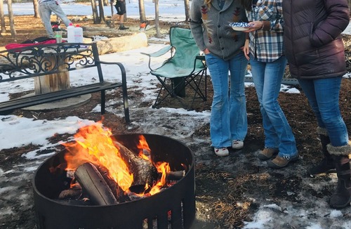 Glendevey Cabin | Cabin Bunkhouse Snow Mobile Destination