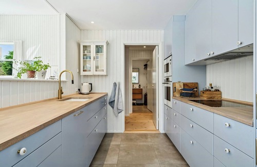 Hornslet House | Cabin by forest and beach in Havhusene