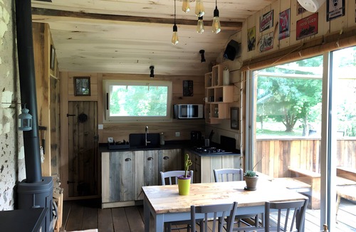 Brissac-Quince House | Cabin by the Pond - Brissac