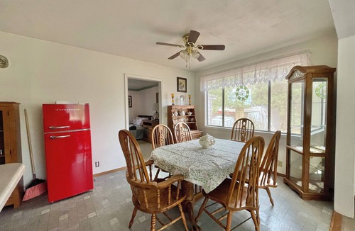 Naches Cabin | Cabin By River off the grid.