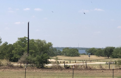 Sutherland Springs Cabin | Cabin by the Lake