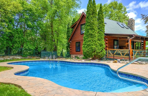 Waterford Cabin | Cabin Cove ~ Theater, Heated Pool, River View