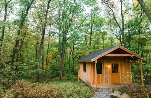 Columbia Cabin | Cabin, Double Bed, 2 Bunks, Shared Bathroom