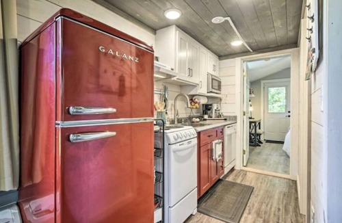 Durham Cabin | Cabin Downtown Durham