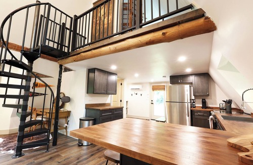 Athol Cabin | Cabin Escape Close to Lake George & Gore Mtn