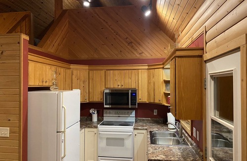 Westby Cabin | Cabin in Beautiful Timber Coulee