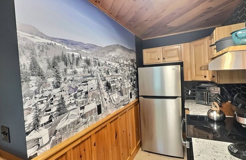 Ellicottville Cabin | Cabin in Ellicottville, Fire Place & Hot Tub