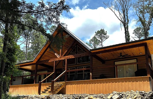 Octavia Cabin | Cabin in Hodgen OK - 3BR/2BATH - Sleeps 8