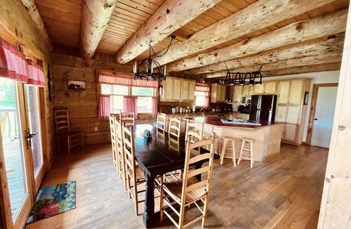 Ceres Cabin | Cabin in the Blue Ridge.