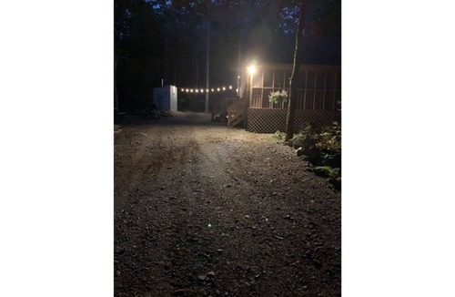 Beddington Cabin | Cabin in the Pines