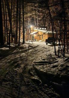 Chocorua Ski and Beach House | Cabin in the pines