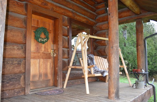 Chehalis Cabin | Cabin In The Wildwood