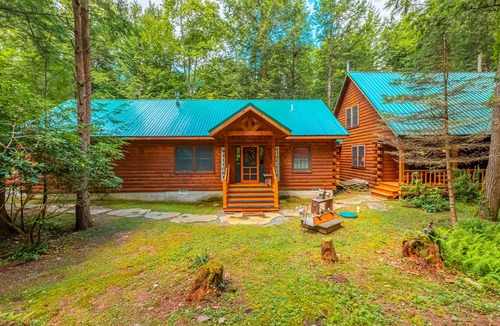 Aldenville Cabin | Cabin in the Woods