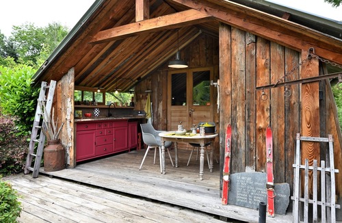 Arrien-en-Bethmale Cabin | Cabin "Myrtille" with Mountain View, Private Terrace and Garden