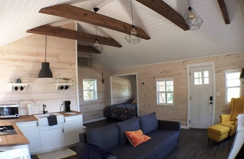 Osage Beach Cabin | Cabin No. 2 @ The Old Swiss Village - Lake View!