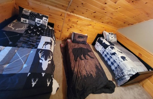 Cold Brook Cabin | Cabin NY Snowmobile Trails