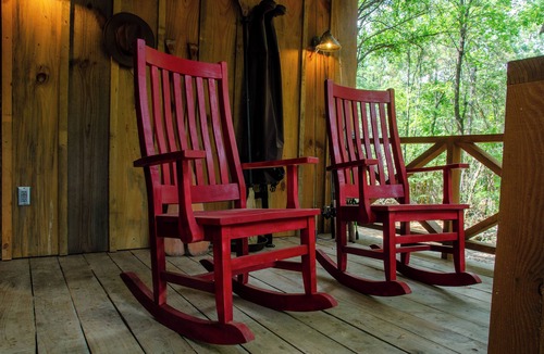 Van Zandt County Cabin | Cabin on 7 Acres with a Pond! In charming Ben Wheeler. Near-Canton-Tyler