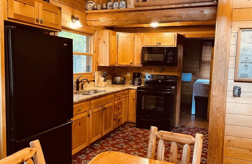 Au Train Cabin | Cabin on AuTrain River a few blocks from Lk Superior, 10 mi from Munising