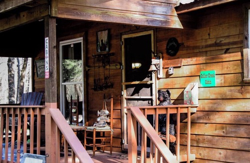Norman Cabin | Cabin on Collier creek. Go swimming or soaking. Caddo Gap Arkansas