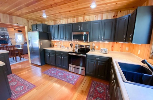 Sturgeon Bay Cabin | Cabin on Peninsula | Waterfront + Sunset View