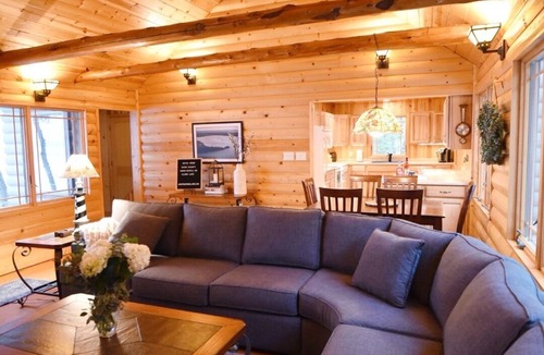 Sturgeon Bay Cabin | Cabin on Peninsula | Waterfront + Sunset View