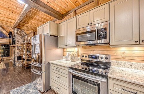 Moneta House | Cabin on the Cove - Luxe Lakefront Pet Friendly Cabin on 5 acres with huge dock