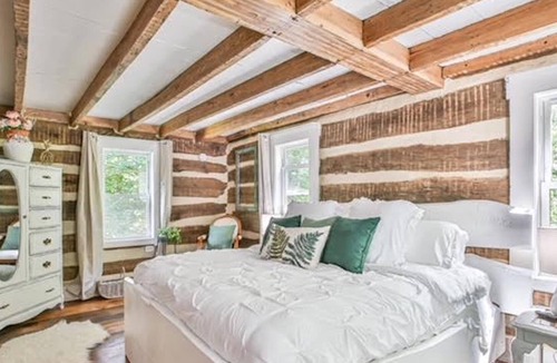 Waterford Cabin | Cabin on the Creekside