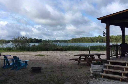 Chatsworth Cabin | Cabin on the lake