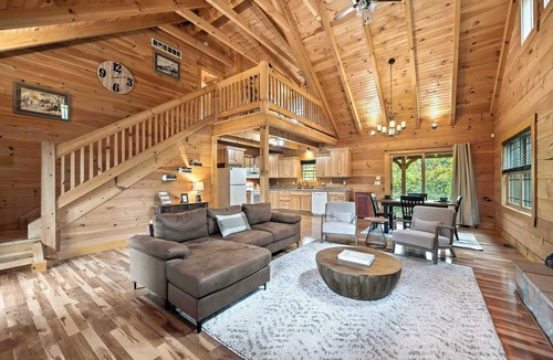 Canaan Cabin | Cabin on the Ridge Su