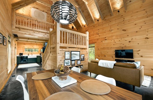 Canaan Cabin | Cabin on the Ridge: The Sequel
