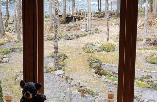 Brant Lake House | Cabin on the Schroon with nearby Skiing, Snowmobiling, Hiking and many lakes.