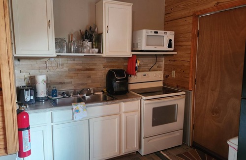 Noel Cabin | Cabin on the Water!