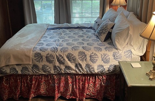 Richwood Cabin | Cabin One Hour from Galveston