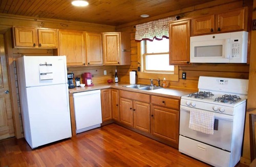 Geneva Cabin | Cabin Otisco Lake Views, Fire Pit & Pool Table