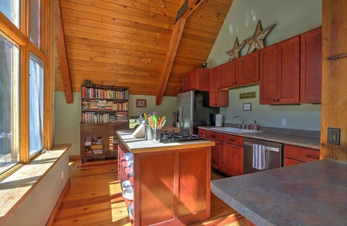 Redstone Cabin | Cabin Situated on Crystal River, Fishermen`s Dream
