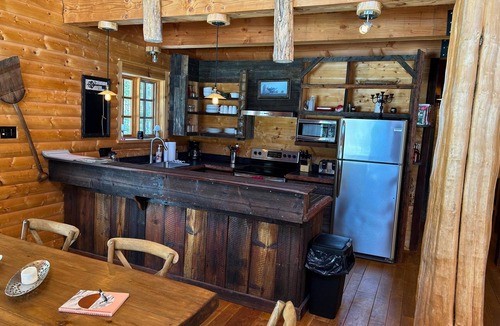 La Malbaie House | Cabin Totem - Les Chalets de Môh