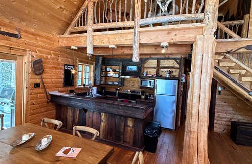 La Malbaie House | Cabin Totem - Les Chalets de Môh