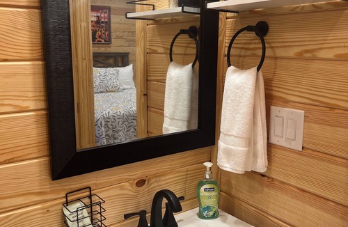 Lee County Cabin | Cabin Unit 4 of 6 with AC and WiFi in serene Paige