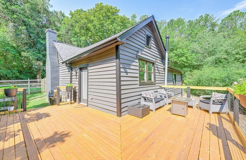 Carrollton Cabin | Cabin w/Fire Pit - 7 Mi to Downtown Carrollton!