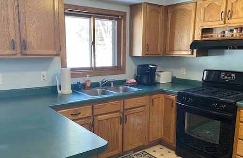 Au Train Cabin | Cabin w/gas fireplace, playground& AuTrain Lk Access