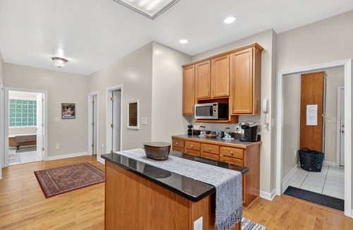 Luray House | Cabin w/screened porch, fire pit & dog-friendly
