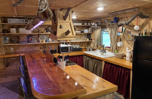 Franklin Cabin | Cabin where the black top ends.Cabin 1