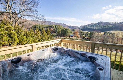 Vilas Cabin | Cabin with Blue Ridge Mountain Views