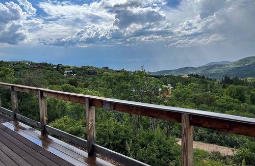Timber Lakes Cabin | Cabin with Million-Dollar View