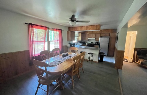 Lake Cabin | Cabin with Private Lake Access
