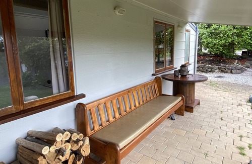 Bilpin Cabin | Cabin with Stunning Mountain Views